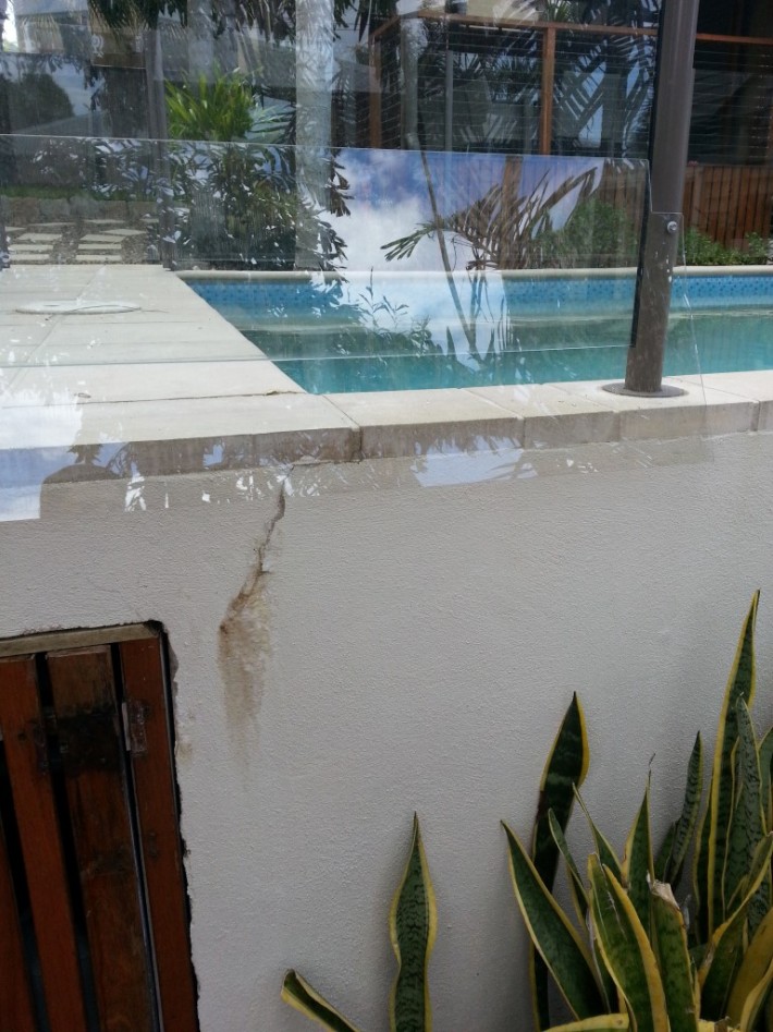 Glass shielding Robson’s Pool Safety Inspections, 7A:20 Bogong Street Riverhills Brisbane, QLD 4074